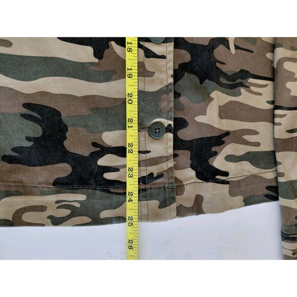 Sanctuary Women's Size M Camoflage Button Front Jacket with Patch Pockets - Picture 7 of 10